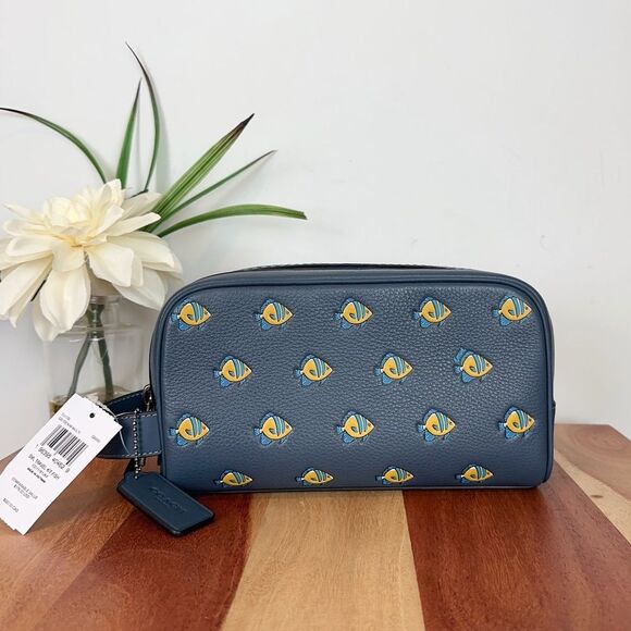 NWT Coach Small Travel Kit With Fish Print - Picture 1 of 7